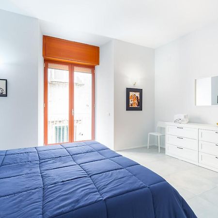 Casana On Christmas Alley By Napoliapartments Bagian luar foto